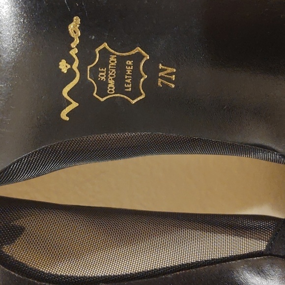 Nina Black Mesh and Beaded Pumps - Picture 4 of 10